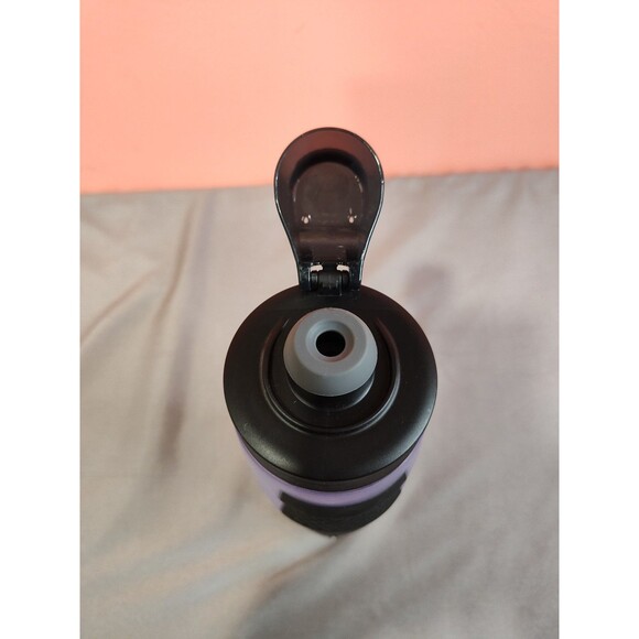 Under Armour Playmaker Squeeze Bottle 32 oz Planet Purple - Picture 5 of 7